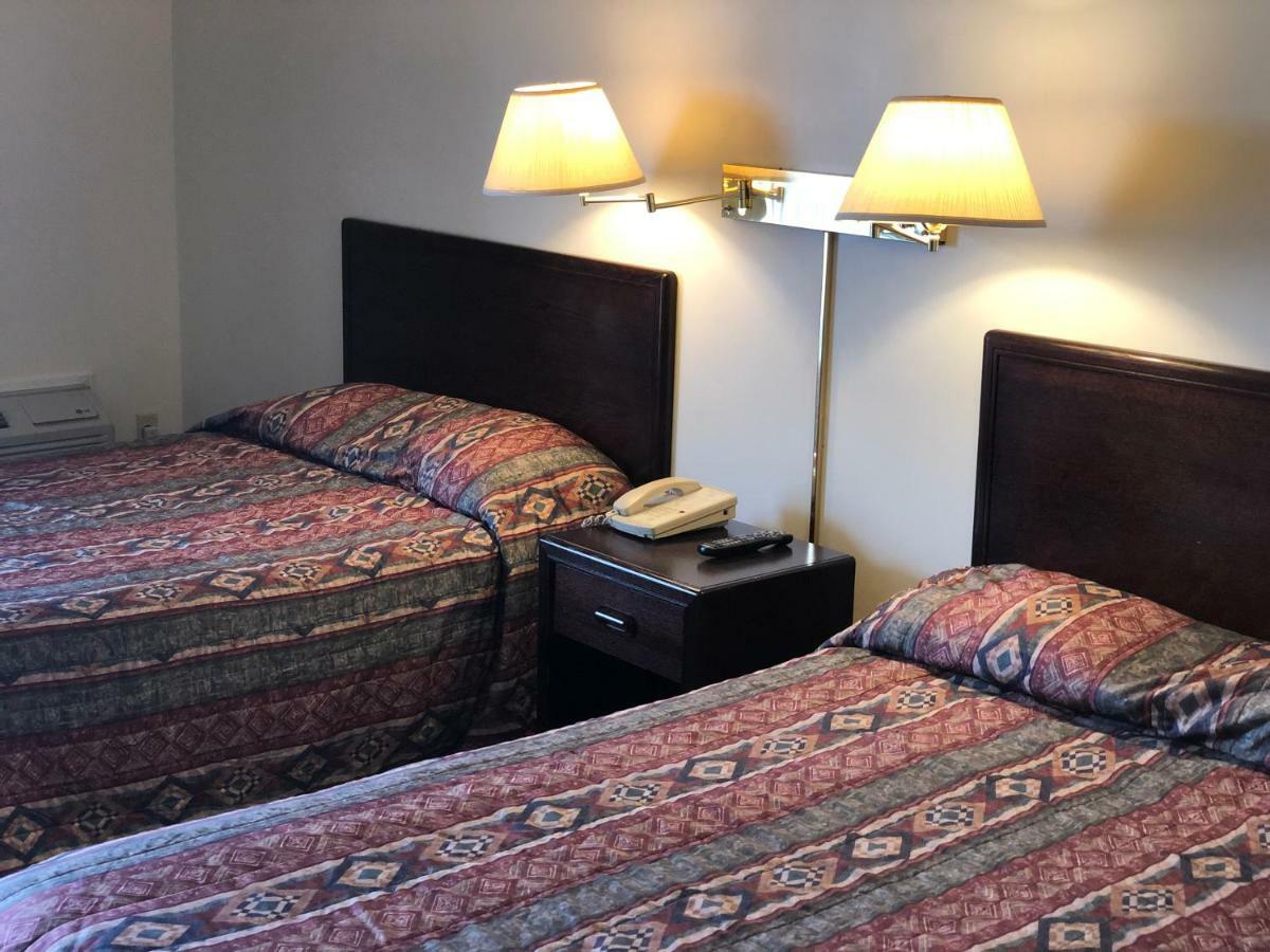 Westwind Motor Inn Drayton Valley Exteriör bild