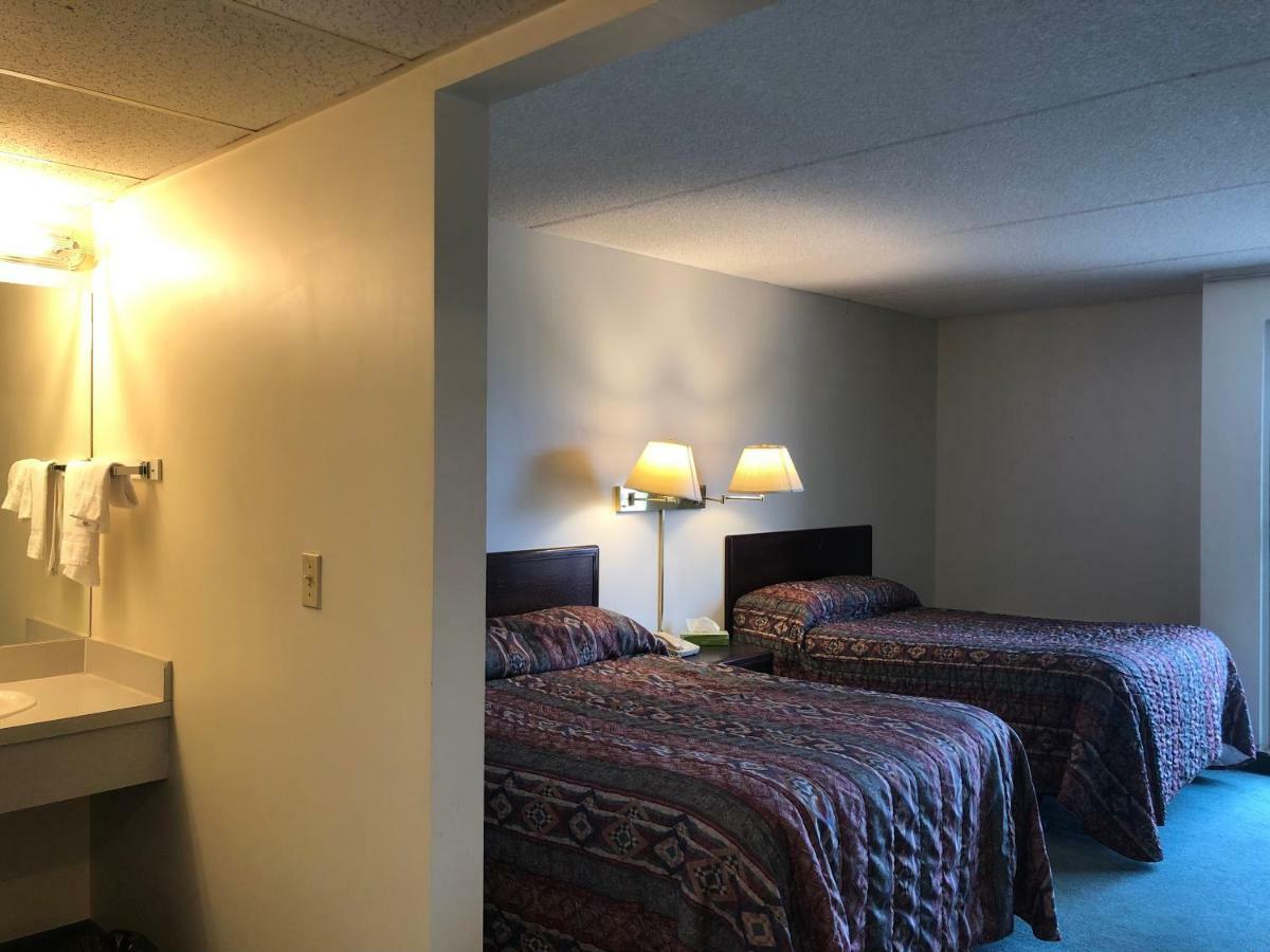 Westwind Motor Inn Drayton Valley Exteriör bild